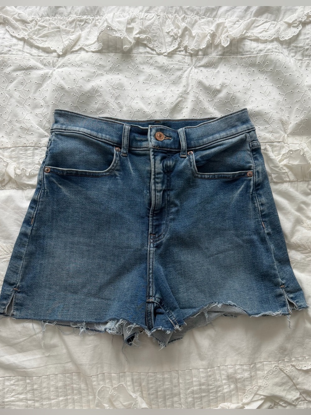 Express Women’s Blue Denim Shorts in Blue Size 6